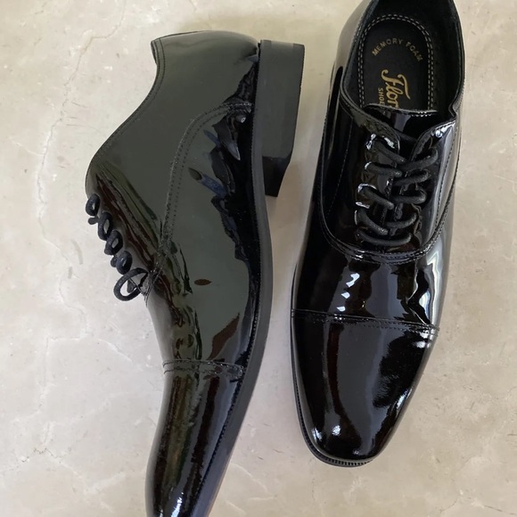 Florsheim Dress Shoes Tux Cap Toe Oxford Black Patent Leather NEW 7 3E X-Wide - Picture 2 of 7
